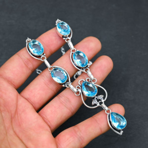 Collier de luxe pour femme, fait main sur mesure, en argent sterling, avec topaze bleue de laboratoire et perle d'eau douce en forme de poire, 18 pouces, cadeau de mariage - Product Image 1