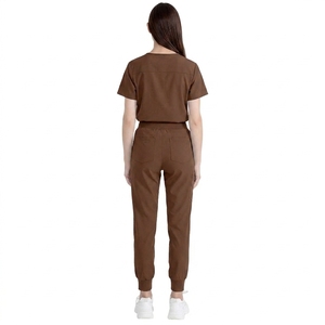 Tenue d'hôpital confortable pour le personnel médical professionnel – Collection de vêtements de santé respirants - Product Image 2