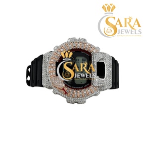 Reloj de Lujo de Alta Calidad en Acero Inoxidable Bicolor Oro Rosa con Correa de Goma, Completamente Adornado con Moissanita de la India - Product Image 1