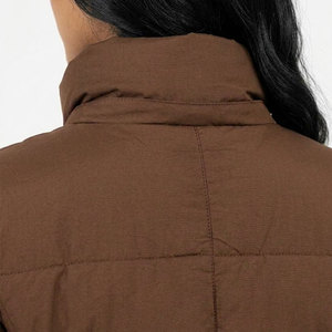 Blouson matelassé slim fit pour femme, style asymétrique, poches latérales zippées, col montant, poignets élastiques, veste d'hiver matelassée pour femme - Product Image 2