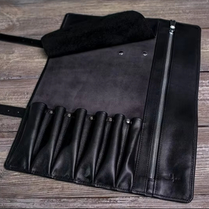 Étui à couteaux en cuir personnalisé, pochettes de rangement pour couteaux, organiseur enroulable, sac de chef pour outils de cuisine LKR-0251 - Product Image 1