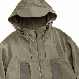 Veste technique d'extérieur personnalisée, légère, écologique, respirante, matelassée, à capuche, imperméable, avec poches en mesh, fermeture éclair intégrale, ajustable - Product Image 2