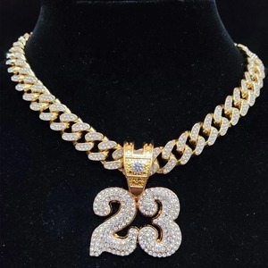 Collar con Colgante de Número de Moissanita Chapado en Oro 10K 14K 18K Estilo Hip Hop, Joyería con Dije de Signo de Dólar Iced Out de Proveedor Indio - Product Image 3