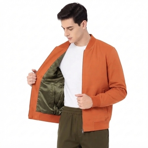 SANAULLAH SONS Chaqueta Varsity de Cuero PU Tejido de Alta Calidad con Logotipo Privado ODM, Nueva Colección 2026 para Hombre, Venta al Por Mayor Directa de Fábrica, Primavera - Product Image 3