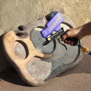Sand Blaster New Product Lematec Taiwan Sandblaster 150 PSI <b>Sandblasting</b> 12 CFM 1/4 Inch 90 PSI 600 CC - Product Image 2
