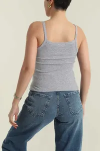 Ropa Deportiva para Mujer, Top Deportivo con Sujetador Incorporado para Yoga, Fabricado por EVERGLOW - Product Image 3