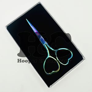 Nuevas llegadas Tijeras de corazón con caja de embalaje Plasma de arco iris Tijeras de cutícula de acero inoxidable sostenible Tijera de corazón de tendencia superior - Product Image 2