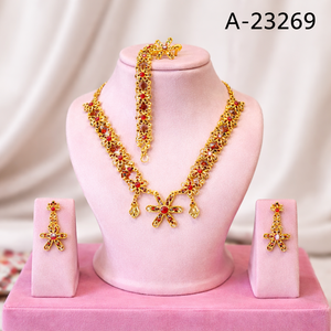 ชุดเครื่องประดับ MOLL JEWELLERS สไตล์อินเดียลายดอกไม้ ทำจากโลหะผสมสังกะสี ชุบทอง ประดับด้วยหินธรรมชาติ สร้อยคอพร้อมต่างหู สำหรับผู้หญิง เหมาะสำหรับงานหมั้น งานแต่งงาน และงานปาร์ตี้ - Product Image 1