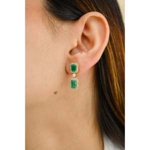 <b>Fine</b> Dangle <b>Earrings</b> 3.77 Ct Real Emerald and Halo Diamond 18K Gold - Product Image 6