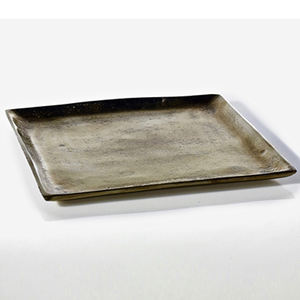 Plateau de service décoratif martelé en aluminium moulé de qualité supérieure pour fruits, idéal pour la maison et les restaurants - Product Image 4