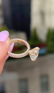 แหวนหมั้นเพชรทรงกลมเพาะเลี้ยงในห้องปฏิบัติการ ประดับเพชรแบบ Pave Band ทองคำแท้ 9k ชุบทองคำขาว แหวนแต่งงานแบบ Solitaire สำหรับผู้หญิง พร้อมใบรับรอง IGI - Product Image 2