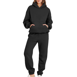 Añade tu diseño personalizado a los conjuntos deportivos de forro polar a precio mayorista y de buena calidad para hermandades/fraternidades/escuelas/colejos, unisex. - Product Image 4
