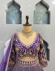 Vente en gros KUNJ CREATION Lehenga Choli de mariée sur mesure, brodé, ethnique indien, Ghagra Choli, tenue de fête, crop top - Product Image 5