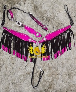 Conjunto de arreos para caballo de cuero genuino personalizado con brillo y adornos, con conchos de cristal, cabezada, pechopetral y silla de montar inglesa, duradero - Product Image 4