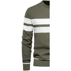 เสื้อสเวตเชิ้ตคอกลมผู้ชาย พรีเมียม ผ้าฝ้ายถักนิต 100% ระบายอากาศได้ดี เป็นมิตรกับสิ่งแวดล้อม ดีไซน์ลายนูนพิมพ์ลายด้านหน้า สีพื้น - Product Image 3