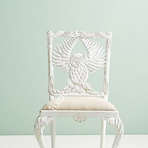 Silla de Comedor de Madera Maciza Hecha a Mano de Lujo con Tallado Ornamental de Búho y Asiento de Lino Blanco Envejecido - Product Image 2