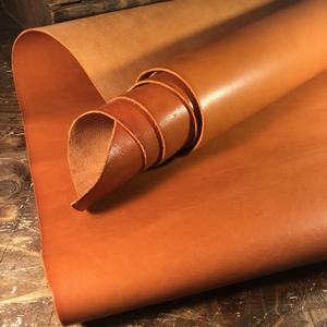 Veg Tan Cuero cuero de vaca para zapatos bolsos cinturones - Product Image 1