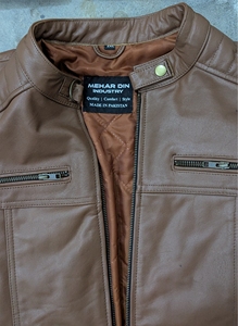 Chaqueta Bomber Unisex de Cuero Sintético Marrón, Cuello Alto, Cierre de Cremallera, Diseño Personalizado, Ropa de Invierno, Mangas Largas, Bolsillos - Product Image 2