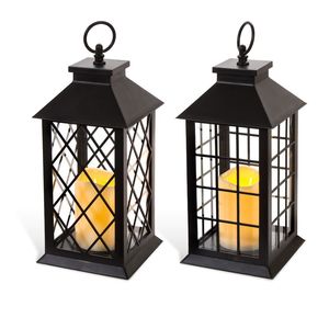 Durable metal candle lantern with strong handle easy to carry for outdoor activities and <b>emergency</b> <b>lighting</b> purposes - Product Image 4