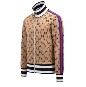 ชุดวอร์มผู้ชายแบบซิป ชุดวอร์มดีไซน์ใหม่ สตรีทแวร์ และชุดออกกำลังกาย สวมใส่สบายๆ - Product Image 4