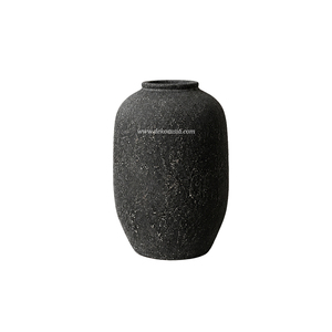 Wholesale <b>Handmade</b> Ceramic Vase Black Rustic Decorative <b>Pottery</b> Flower Vase for Home Decoration - Product Image 1