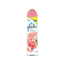 Semprotan Penyegar 320ml Kaleng Semprot Dari Malaysia dengan Aroma Bunga Sakura & Teratai yang Menyegarkan