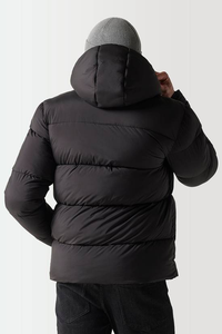 Veste matelassée oversize à fermeture éclair pour homme, qualité supérieure, solide, chaude pour l'hiver, personnalisée, imperméable, de haute qualité, en duvet - Product Image 2