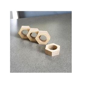 Anillo para Servilletas de Madera Ecológico que Promueve una Vida Sostenible con un Concepto Reutilizable para Consumidores Conscientes - Product Image 2