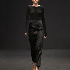 Jupe longue en soie mélangée LIIA pour femme, collection 2026, style haute couture, modèle Mison en satin torsadé à l'avant, vêtements féminins tendance - Product Image 4