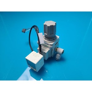 Régulateur de pression pneumatique CKD PPX-R10PH-6M R1000, utilisé comme pièce détachée pour équipement semi-conducteur d'occasion - Product Image 4