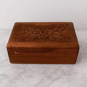 Boîte de rangement en bois faite à la main avec une finition polie et lisse pour la décoration de la maison et l'organisation du bureau - Product Image 4