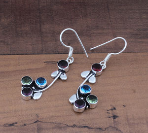 Boucles d'oreilles pendantes de luxe vintage en argent sterling 925 avec pierres précieuses multiples, grenat naturel, topaze bleue, style antique, bijoux fins multicolores - Product Image 3