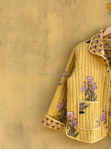 Chaqueta Acolchada de Algodón Estilo Boho, Chaqueta Floral Reversible, Abrigo Ligero con Estampado a Bloque Hecho a Mano, Chaqueta para Mujer para Todas las Temporadas - Product Image 3