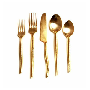 Handcrafted Metal Dessert Plate with Luxury Mirror Finish for Modern <b>Table</b> Decoration - Product Image 1