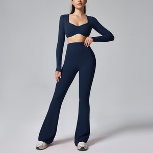 Conjunto Deportivo Transpirable para Mujer, Cuello en V, Manga Larga, Antiarrugas, Top Corto, Pantalones Acampanados con Efecto Levanta Glúteos, 2 Piezas - Product Image 3