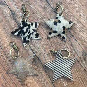 Lo más nuevo, llavero hecho a mano con pelo en cuero de vaca en forma de estrella, llaveros de vaquero y vaquera de cuero genuino occidental, llavero con estampado de vaca - Product Image 4