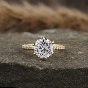 Anillo de compromiso de diamante de corte redondo cultivado en laboratorio atemporal, anillo de regalo con ajuste de pavé de lujo con certificado IGI de oro sólido de 14K para mujer - Product Image 1