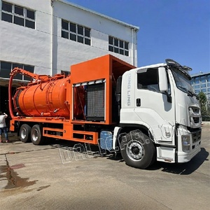 Camion per Pulizia Fognature ISUZU GIGA 20m³ con Aspirazione e Getto ad Alta Pressione 6x4 - Product Image 4