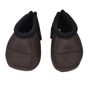 Protège-tibias d'équitation de qualité supérieure en néoprène respirant, durables et élégants pour la protection des jambes - Product Image 2