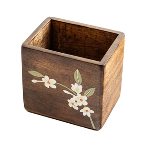 Cesta de Madera Decorativa con Diseño Floral para Cubiertos, Servilletas, Salero y Pimentero, para Servir en la Mesa, para Uso en la Comedor - Product Image 1