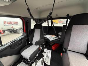 Camion tracteur diesel 6x4 à 10 roues, construction robuste, pour la logistique de charges lourdes et le transport routier - Product Image 6