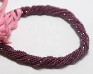 ลูกปัดโรโดไลต์การ์เนตทรงรอนเดลเหลี่ยมเล็กขนาด 2.5 มม. ของ AAA Natural สำหรับทำเครื่องประดับ - Product Image 3