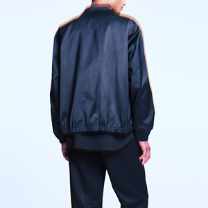 Veste bomber coupe-vent pour homme, couleur unie, col rabattable, fermeture à boutons, vêtement décontracté pour l'automne, longueur normale, 100% polyester - Product Image 3