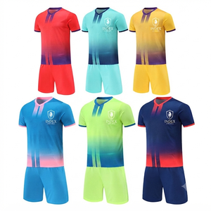 Tenue de football unisexe adulte 2026 100 % polyester anti-UV personnalisable – Maillot et short d'entraînement - Product Image 1