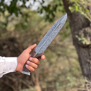 Cuchillo de Supervivencia y Caza de Acero al Carbono con Diseño de Pluma, Estilo Hoja, 13 cm, con Funda de Cuero, Hecho a Mano, Mosaico, Venta Caliente - Product Image 6