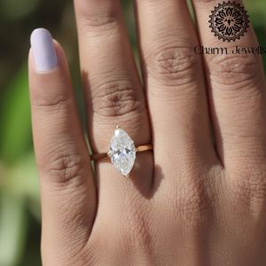 Bague de fiançailles Charm Jewells en moissanite taille coussin, certifiée IGI, 3 grammes, en argent plaqué or rose, sertie à griffes, pour femme - Product Image 3