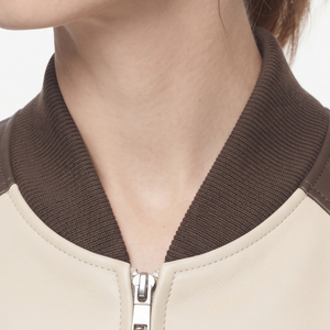 Chaquetas de cuero tipo bomber para mujer al por mayor, chaqueta de cuero tipo bomber para mujer con bolsillos laterales, chaqueta de cuero tipo bomber con cremallera para damas - Product Image 4