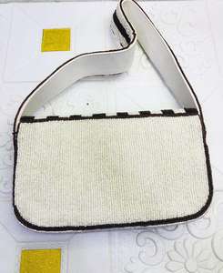 Sac bandoulière en toile blanche avec finition marron, style décontracté, sac fourre-tout promotionnel - Product Image 6