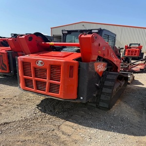 Chargeuse sur chenilles puissante Kubota SVL97-2 à moteur diesel, conçue pour les travaux d'excavation, de nivellement et de chargement, avec une forte puissance hydraulique - Product Image 4