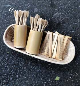 LOS MÁS VENDIDOS |   Cepillo de dientes con mango de madera, cerdas medianas, ecológico, tamaño de viaje, reutilizable, suministro para el cuidado bucal, Blue Lotus Farm - Product Image 5